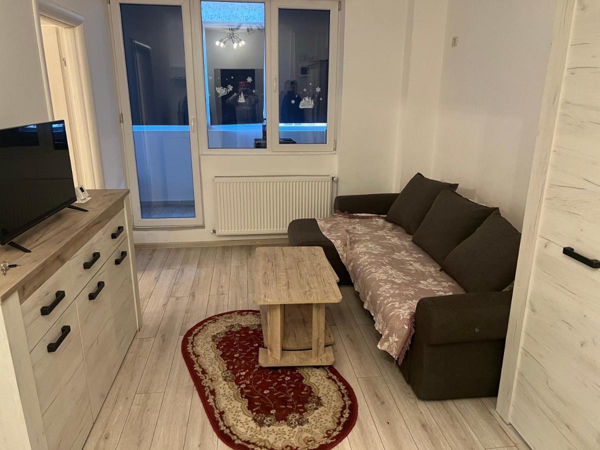 Apartament Militari Residence Roşu Kültér fotó
